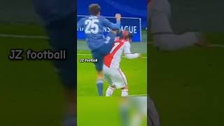 Extreme kung fu kick in football tackle kick thomasmuller ibrahimovic pepe griezmann alonso [upl. by Kilar]