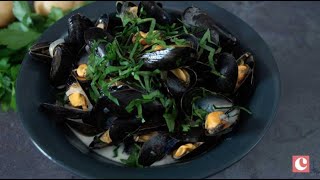 Moules marinières à la crème fraîche [upl. by Loftus742]