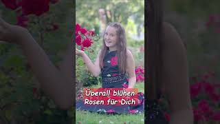 Überall blühen Rosen  Amelie Ricca [upl. by Valeda]