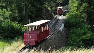 Le funiculaire Meiringen  Reichenbachfall 🇨🇭  Standseilbahnen 🇨🇭 Funicular 🇨🇭 [upl. by Vito]