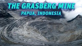 The Giant Holes The Grasberg MineFreeport PapuaIndonesia Vendora [upl. by Dwaine]