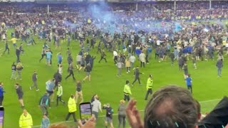 FOOTAGE Everton Fans Invade the Pitch to Celebrate CalvertLewin Winning Goal vs Crystal Palace [upl. by Doretta550]