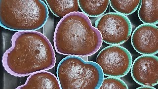 Super Moist Chocolate Sponge jain Eggless NoMaida Sugarfree Butterless cake recipe cupcake [upl. by Gabel167]