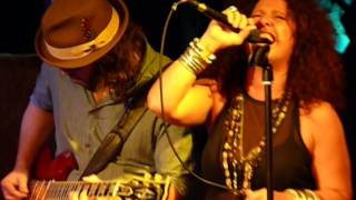 HBC088  Angel FORREST au Hall Blues Club  quotWalkin Bluesquot [upl. by Rosalinde943]