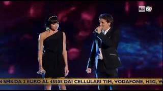 Luca Barbarossa E Raquel Del Rosario  Addio mia bella addio  Sanremo 2011 [upl. by Annaeiluj]