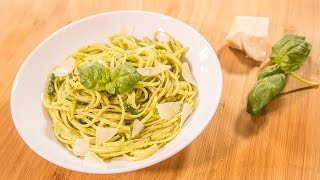 Nudeln mit Pesto Kulinarische Weltreise mit Margit Proebst [upl. by Bechler]