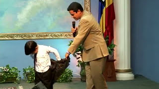 NIÑO PREDICADOR DE 5 AÑOS KEVIN PATIÑO SORPRENDE A SU IGLESIA EN PANAMA [upl. by Nnyroc850]