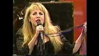 Stevie Nicks  Outside The Rain amp Dreams 08141998 Woodstock [upl. by Oel855]