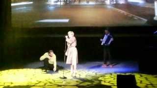 Patricia Kaas  La foule Live [upl. by Fianna]