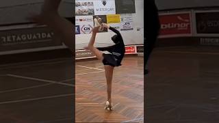 BIELLMANN Spin by Beatriz ✨🇵🇹 rollerskating patinajeartistico shorts artistic sports spin [upl. by Lawley]