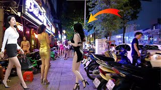 Vietnam Nightlife Ho Chi Minh City Saigon 2024  Explore the streets of District 1 [upl. by Myrtle]