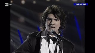 Alex Belli  quotToto Cotugnoquot canta quotLitalianoquot  Tale e Quale Show 27102023 [upl. by Asined]