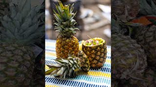 How to Choose a Ripe Pineapple Expert Tips and Tricks [upl. by Yras]