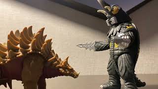 Anguirus vs Megalon GFest Hotel Battle Stop Motion [upl. by Nuncia321]