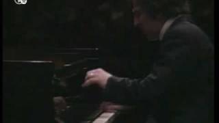 Brahms piano concerto 1 mvt 3 2of2 Ashkenazy Giulini [upl. by Anertak]