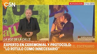 RUBÉN GAVALDÁ analizó el BESO de JAVIER MILEI a FÁTIMA FLÓREZ en el ESCENARIO [upl. by Larrad]