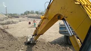 Big size excavator cutting soil in the river in Bangladesh South asian countries Bazylland [upl. by Tine989]