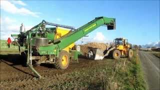 TR9 Roerenser  Sugar Beet Cleaner Loader [upl. by Kcaj]