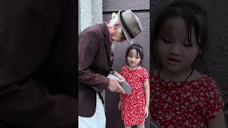 Inspirational Video  There are so many good people in this world kindnessman Viral [upl. by Rad]