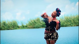 Ugoccie  Ụwa ft Umu Obiligbo Official Video [upl. by Netsirhk]