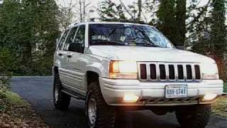 Flowmaster 70 on Grand Cherokee 40 [upl. by Carrington412]