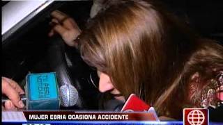 América Noticias Mujer ebria causó accidente de tránsito y protagonizó escándalo en la vía pública [upl. by Zerimar]