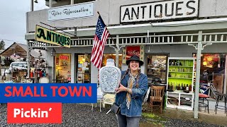 SMALL TOWN BIG DEALS Thrift With Me Vintage Shopping For Resale  Is Small Town Pickin Better [upl. by Evilc]