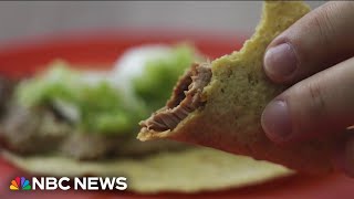 Mexican taco stand earns first Michelin star [upl. by Helaine]