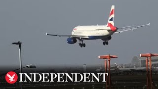 Live Planes try to land at Heathrow as Storm Eunice chaos hits UK [upl. by Esiuol414]