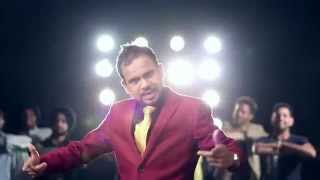 Jatt Di Akh  Angrej Ali  Full Official Music Video 2014 [upl. by Valdis]