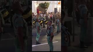 Menudo Izquierda y Arranque de Desfile el de estos Legionarios ¡Viva la Legión [upl. by Bryna]