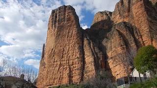 Rock Climbing in Spain Via Chopper  Mallo Pison  Mallos de Riglos [upl. by Africa]