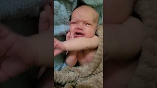 Nyfödd vs nu 💖 frombabytonow newborn baby cutebaby shortvideo babyshorts [upl. by Haliled160]