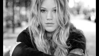 Joss Stone  A Mans World Lyrics [upl. by Lugar]