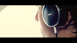 AKG N60 NC  Audiofilskie słuchawki z aktywną redukcją szumów polskie napisy [upl. by Adlai]