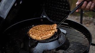 Folge120  Waffeln vom Grill amp das Weber Waffeleisen im Test Deutsches BBQ Grill und Back Rezept [upl. by Halueb]