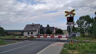 Železniční přejezd Uhlířské Janovice 1 572023  Czech railroad crossing [upl. by Nirehs]