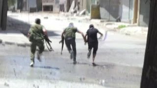 Syrie violents combats de rue bombardements Ã Alep [upl. by Held999]