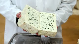 Roquefort secrets de fabrication de la star des fromages [upl. by Sims]