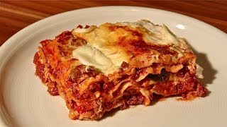 Lasagne Bolognese selber machen  selbst gemachte Bolognese Sauce amp Bechamel SauceLasagna Bolognese [upl. by Beacham917]