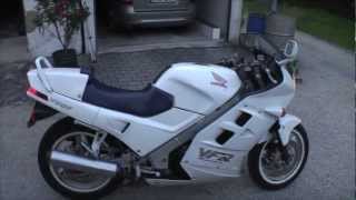 Honda VFR 750 F RC24 is awsome [upl. by Cosimo]