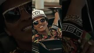 24K Magic  Bruno Mars [upl. by Larentia]