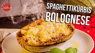 Spaghettikürbis Bolognese  Low Carb kochen  salalade [upl. by Nimajaneb]