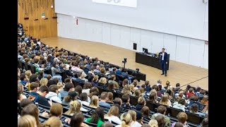 Openingscollege politicologie aan de UGent 041022 [upl. by Ahsemit]