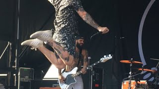 Senses Fail Calling All Cars  Warped Tour 2018  71618  Burgettstown PA [upl. by Tecla34]