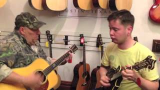 Billy Strings amp his father Terry Barber doing an Impromtu Jam [upl. by Wallford577]