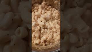 Extra Cheesy Mac n Cheese food cheese dinner groceries eat shorts [upl. by Tezzil207]