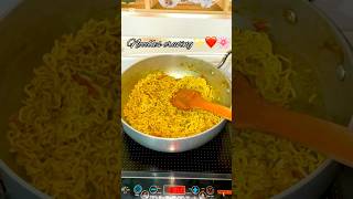 Noodles recipe❤️food ytshortsvideo views maggi viralvideo [upl. by Eelarol]