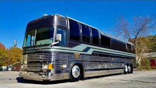 1992 Royale Coach Prevost XL40 Astonishing Woodwork Intelligently Designed [upl. by Lybis]