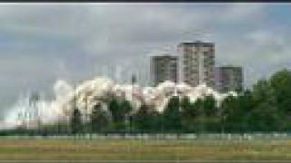 HD Meaux Batiment F  Demolition [upl. by Kila]